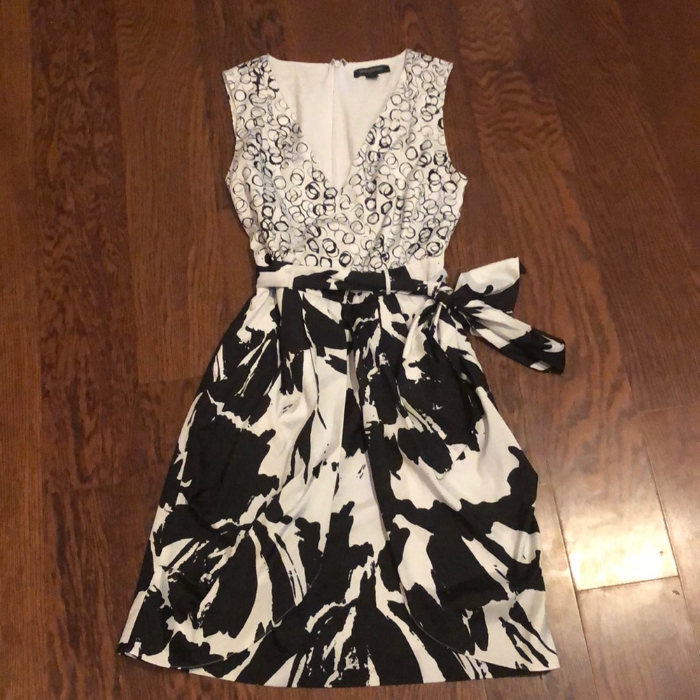 Fun Banana Republic Dress!